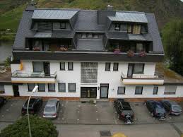 Und falls sie ihre reise einmal nicht antreten können. In Diesem Haus Haben Wir Im 2 Stock Gewohnt Bild Von Haus Erholung Cochem Tripadvisor