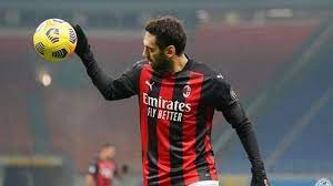 Milan could part ways with hakan calhanoglu this summer as the turk's contract will expire at the end of the. Bursa Transfer Liga Italia Inter Milan Jadikan Calhanoglu Pengganti Eriksen Ac Milan Siapkan Ganti Tribun Kaltim