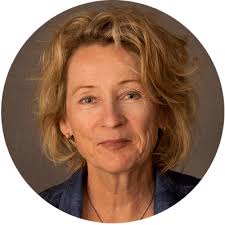 Cindy Orser's Instagram, Twitter & Facebook