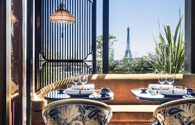Restaurant Mun La Plus Belle Vue De Paris Ideat Vue De Paris Restaurants Restaurant