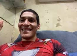 Arcangelo Anjo comenta seu primeiro duelo contra Marcelo Medeiros