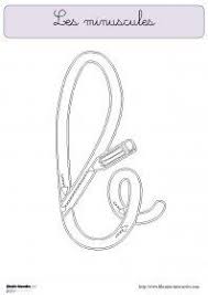 Des Referents Pour Afficher Le Sens D Ecriture Des Minuscules Et Des Majuscules Cursives Lettres Cursives Cursive Ecrire En Cursive