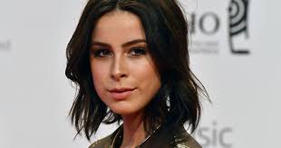 Sie hat all ihre beiträge auf instagram gelöscht. Lena Meyer Landrut Meldet Sich Auf Instagram Zuruck