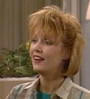 Oculto en el desván: Alf se queda huérfano