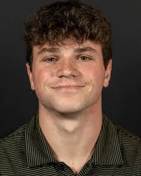 ⭐️WIN SPOTLIGHT: Jay Humphreys⭐️ My name is Jay Humphreys, and I am a  freshman with an intended major in Finance or Economics. This summer I will  be an instructor at The SPARK