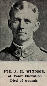 Doing The Wright Thing -- + -- ** No! Not a spelling mistake. In this case  I've spelt Wright right because it's the name Wright I refer to.