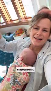 A year ago I posted a GRWM video to this song wearing this shirt. Shania  Twain saw it and here we are 😅❤️ Best.Night.Ever! Thank you @shaniatwain  and @caesarsentertainment for hosting us!