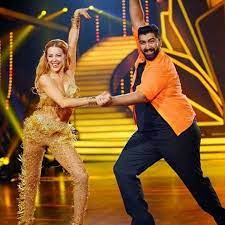 Hach Wie Suss Die Chemie Zwischen Faisal Kawusi Und Oana Nechiti Scheint Einfach Zu Stimmen Davon Konnten Sich Die Let S Lass Uns Tanzen Let S Dance Danza