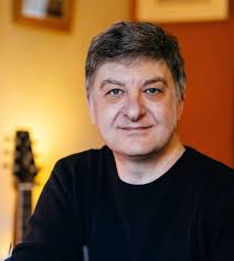 Getting Carter: Ted Lewis and the Birth of Brit Noir: Triplow, Nick:  9781843448822: Amazon.com: Books