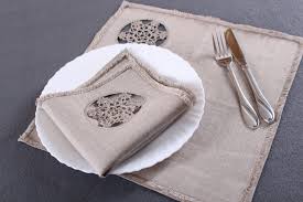 Cloth Napkins Rustic Linen Napkins Square Placemats Linen Dinner Napkins Decorated Linen Christmas Table Decor In 2020 Linen Dinner Napkins Linen Napkins Linen Yarn