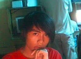 Vladz Flux Edig Claracay added...