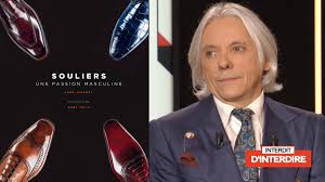 Hugo jacomet est un chef d'entreprise, blogueur et écrivain français. Soldes Parisian Gentleman Souliers En Stock