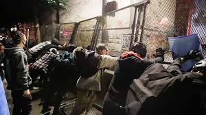 With the white house race still too close to call, outbreaks of social unrest were reported wednesday evening in several large metro areas across the us, reported reuters. Police Declare Riots As Protests Turn Violent In Cities Nationwide 1 Demonstrator Dead In Austin Abc News