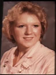 Lynn Clanton's Instagram, Twitter & Facebook