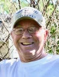 Maurice Farmer's Instagram, Twitter & Facebook