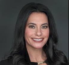 Michelle Borman's Instagram, Twitter & Facebook