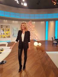 Maybe you would like to learn more about one of these? Xwris Takoynia Poso Ypsos Exoyn Oi Pio Gnwstes Ellhnides Celebrities Entermessinia Gr