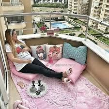 افكار لتزيين شرفة منزلك البلكونة حوليها الى غرفة للراحة Home Deco Home Decor Toddler Bed