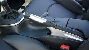 Verkoop gratis uw tweedehands auto op autowereld.nl, de grootste gratis occasion site van nederland. Ag Saarlouis Auto Geschoben Handbremse Vergessen Gegen Mauer Gerollt Benzinklausel Greift Verkehrsrecht Blog