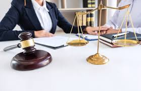 How To Choose A Personal Injury Lawyer | A Guide