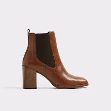 Black Boots With Brown Heel Grerasa The Perfect Leather Ankle Boot And Skinny Jeans Continue To Be The Autumn Off Duty Uniform Update Yours With Boots Ankle Boots Dress Black Boots Women