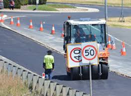 They're expected to last somewhere between 15 and 25 years, but bear in mind that there are different types of asphalt shingles. How Long Do Roads Last Building Better Roads Your Say Orange