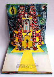 De Maanraket Illustraties Van Vojtech Kubasta Here S One I Ve Never Seen Before Pop Up Art Diy Pop Up Book Pop Up Book