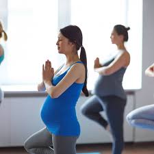 Auch wenn sie vor der schwangerschaft keine erfahrung mit. Yoga Fur Schwangere Was Jetzt Geht Und Was Nicht