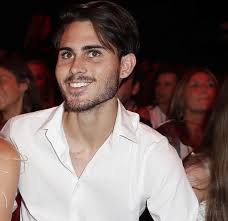 77. MIGUEL MAS, JOYERO, 56 años