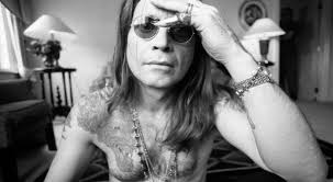 Padre interpretó canción de The Beatles para despedirse de su bebé que  agonizaba