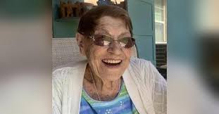 Evelyn Bradford Obituary