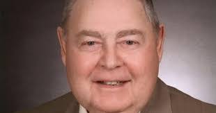 Zac Wolfe's Instagram, Twitter & Facebook