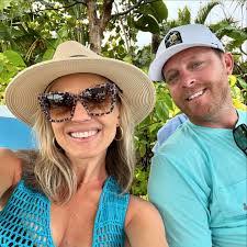 Samantha Parrish's Instagram, Twitter & Facebook