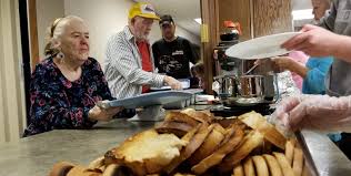 soup kitchens serve hungry in minot