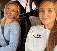 Jasmine Peck's Instagram, Twitter & Facebook