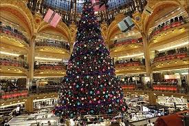 Christmas Trees In Shopping Malls Beautiful Christmas Trees Holiday Tree Christmas In Paris