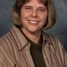 Robin Hiller's Instagram, Twitter & Facebook