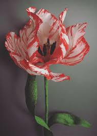 For a chance to be featured, share your favorite trendyss photos on instagram and mention @trendysslife material: How To Make A Crepe Paper Semper Augustus Tulip The Paper Heart Handmade Flowers Paper Crepe Paper Flowers Diy Crepe Paper