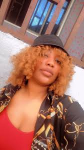 What is all this 'treated like princess' crap?! These women are grown  adults, not silly little girls! And, what makes them worthy of being  treated like a princess! Grow up for crying