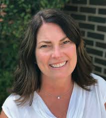 Shari Condon's Instagram, Twitter & Facebook