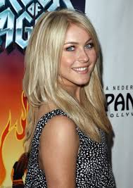 Julianne hough has landed the role of the female lead in adam shankman's rock of ages, she confirmed today. Julianne Hough To Star Alongside Tom Cruise In Rock Of Ages Movie Fanatic