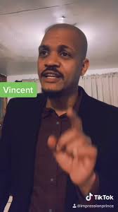 Comedic Impressions: Vincent Griffith vs. Elijah Mikaelson