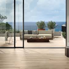 Carrelage Terrasse Effet Bois Chalet Monocibec Carrelage Exterieur Carrelage Terrasse Amenagement Terrasse Exterieur