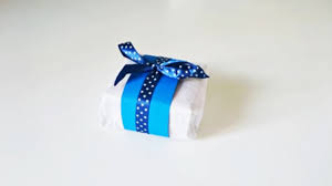 Bricolage fête des pères : Bricolage Fete Des Peres Comment Emballer Des Petits Biscuits Youtube