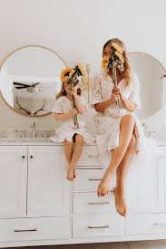 Monroe Lace Dress Small In 2020 Mother Daughter Photoshoot Mommy Daughter Outfits Mother Daughter Photography