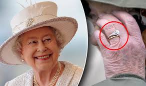 Image result for pics of queen elizabeth