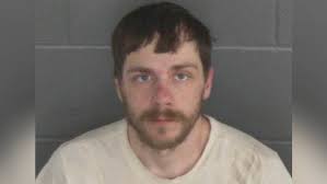 Suspect arrested after crashing into New Castle police car during chase