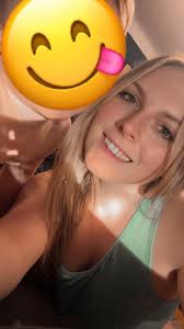 Sentient Bath Sponge in All-Girl Dormitory Wants to Escape