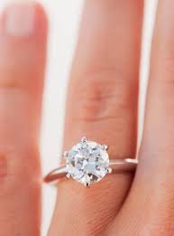 Feng Shui Of A Diamond Engagement Ring With 3 Diamonds Engagement Ring Advice Square Diamond Engagement Ring Engagement Rings