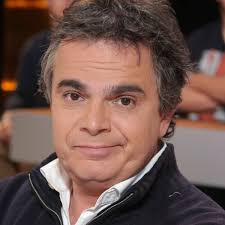 Alexandre Jardin se livre sur le "tabou ultime" de son frère qui a couché  avec la femme de son père